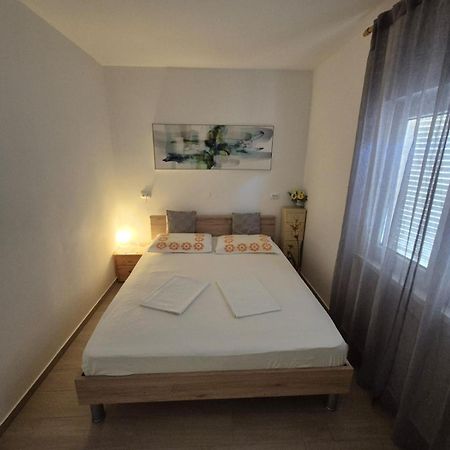 Apartman Davorka 卡尔卢巴格 外观 照片
