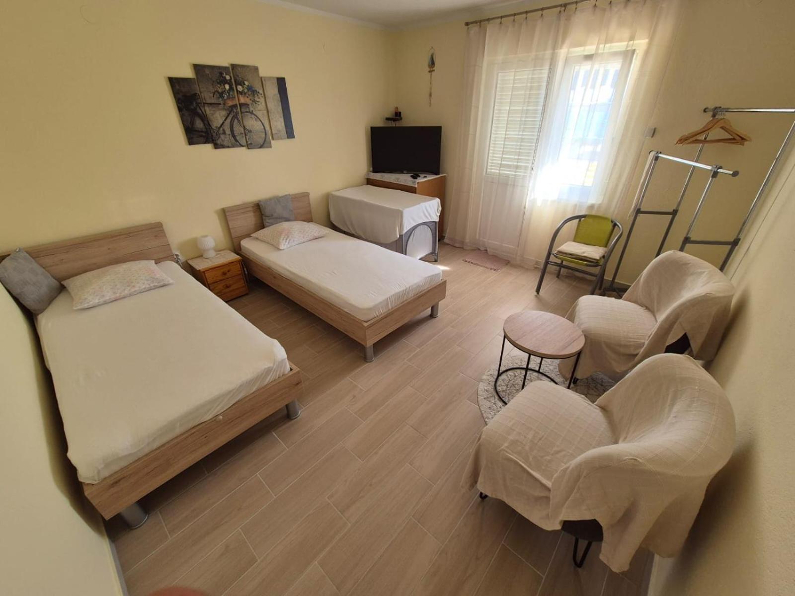 Apartman Davorka 卡尔卢巴格 外观 照片